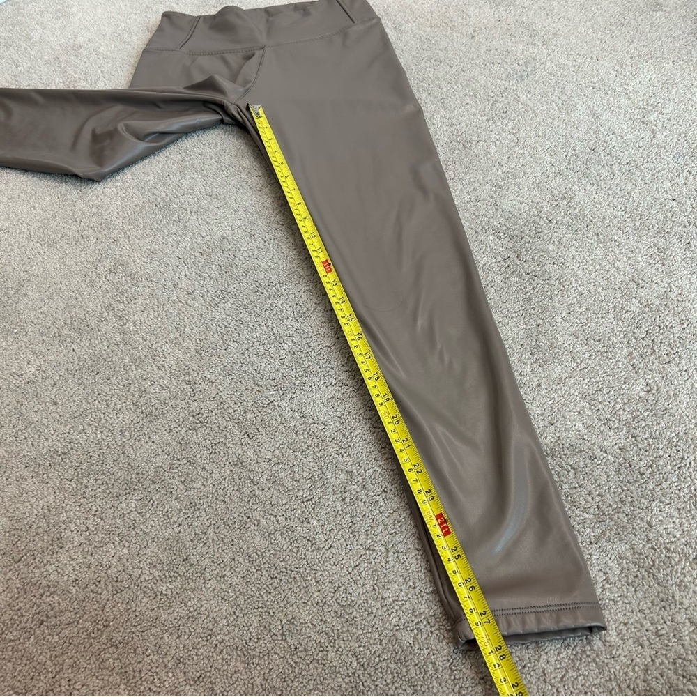 FOREVER 21 Women's Taupe Faux Leather High-Rise Leggings pleather vegan Sz M - Picture 10 of 11